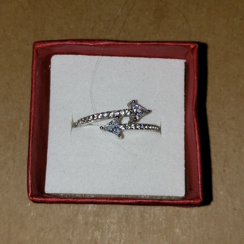 Silver arrow ring - Picture 2 of 5